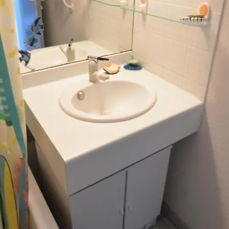 Apartment T2 Alcove, Securisee Avec Piscine - Cap D'agde - Ref Sun331c